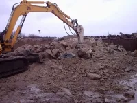 Likvidace betonových podstavců